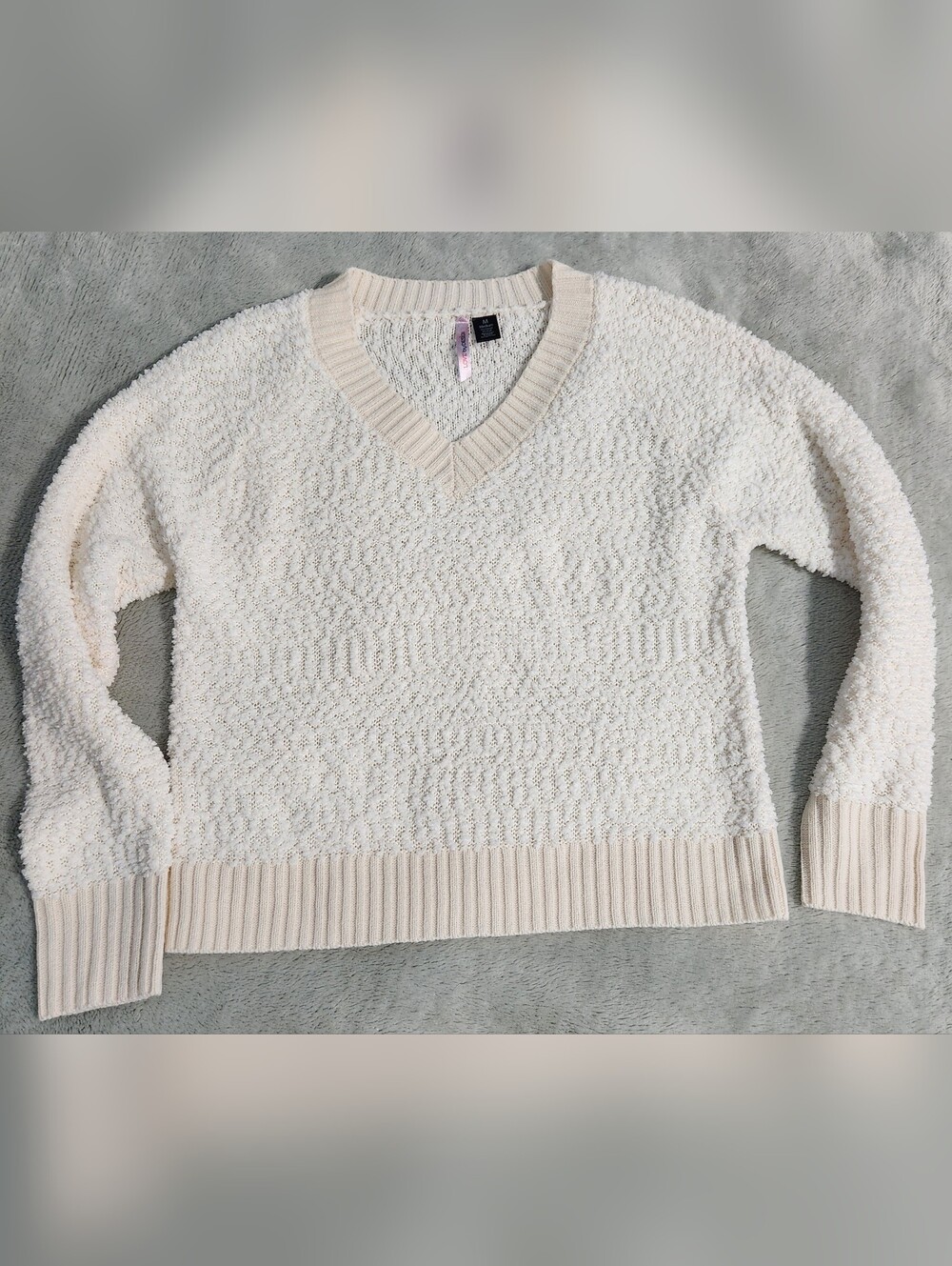 Love By Design Cream V-Neck Textured Knit Sweater